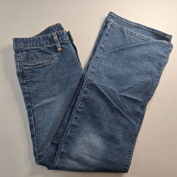 Levi's Jeans Junior's 7 Blue Super Low Button Fly Flare Medium Wash - Picture 9 of 16